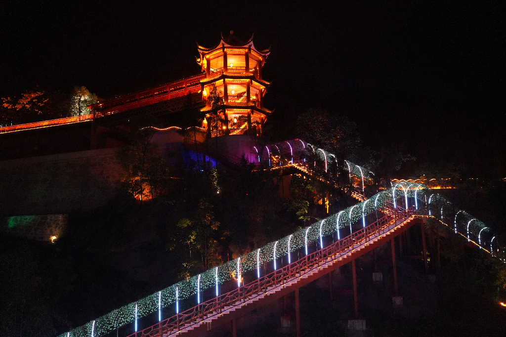 探秘||百年传承夜郎酒谷，探寻美酒夜郎古